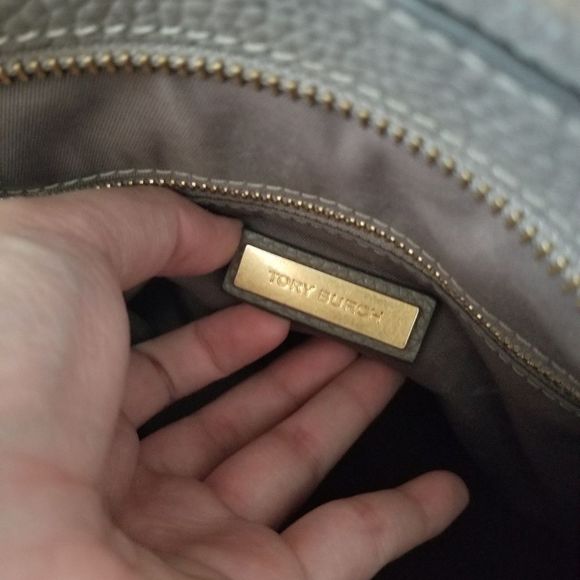 Tory Burch Mcgraw Crossbody - Picture 9 of 10